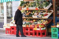 开一家袁记串串香需要多少钱，开一家袁记串串香店挣钱不